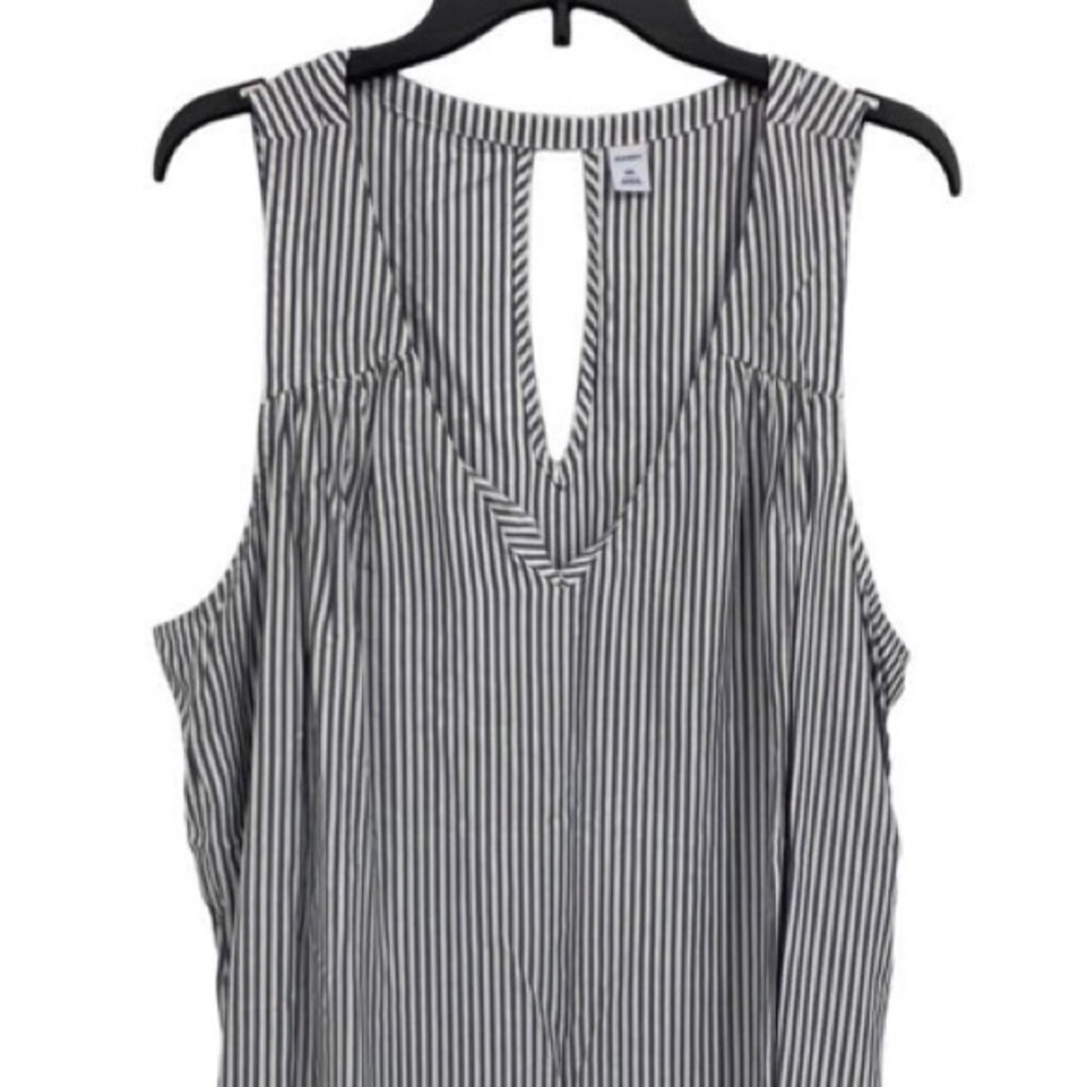 Old Navy V Neck Sleeveless Tank Top 100% Rayon - Size XS (T124)